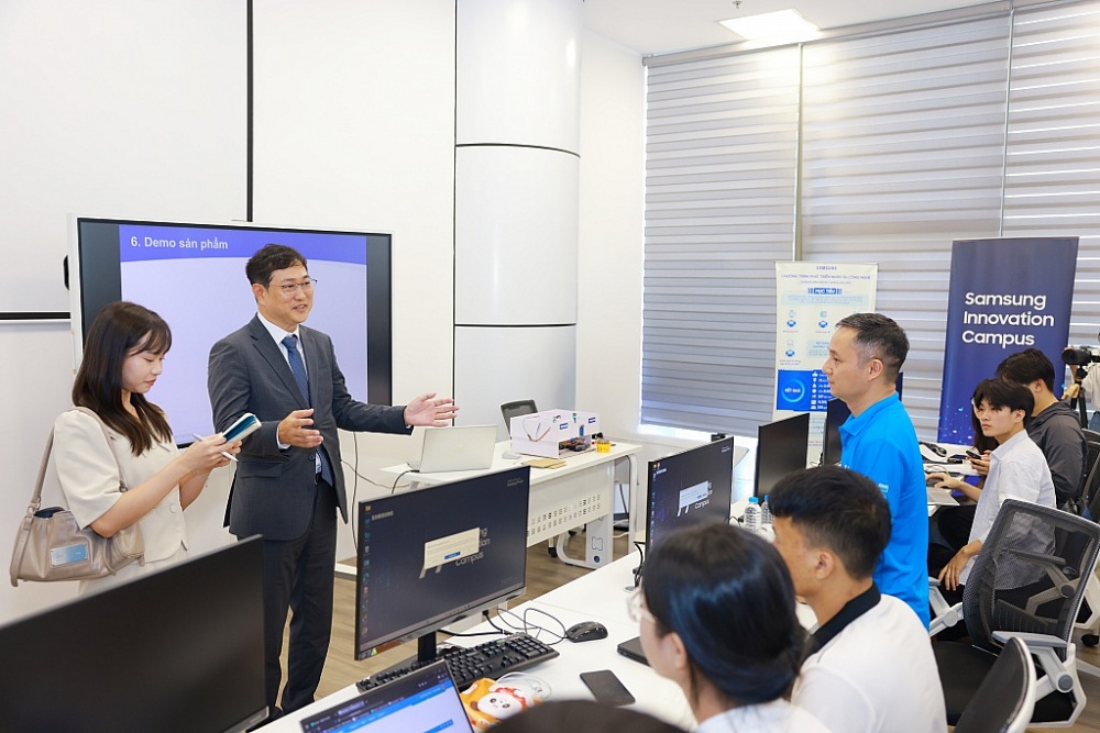 Samsung Việt Nam tổng kết dự án Phát triển nhân tài công nghệ-Samsung Innovation Campus (SIC)