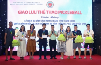 Hải quan khu vực V tổ chức giao lưu thể thao chào mừng các ngày lễ lớn