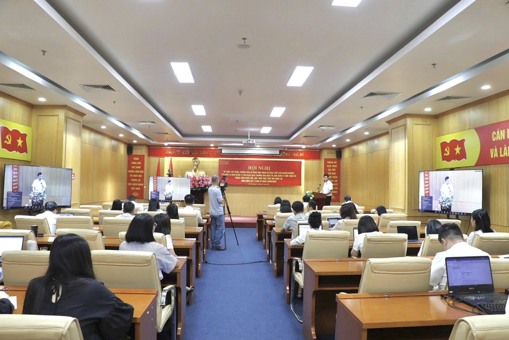 Hướng dẫn kê khai thuế cho doanh nghiệp và tổ chức quản lý sàn TMĐT, nền tảng số
