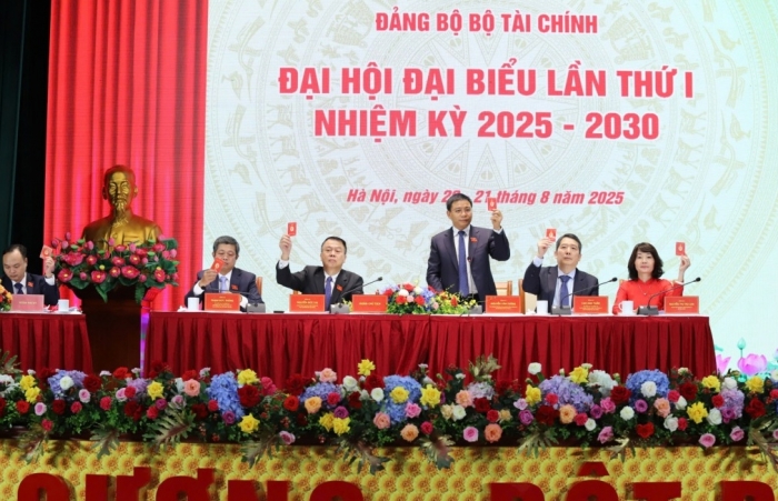 Thông qua Nghị quyết Đại hội đại biểu Đảng bộ Bộ Tài chính lần thứ I
