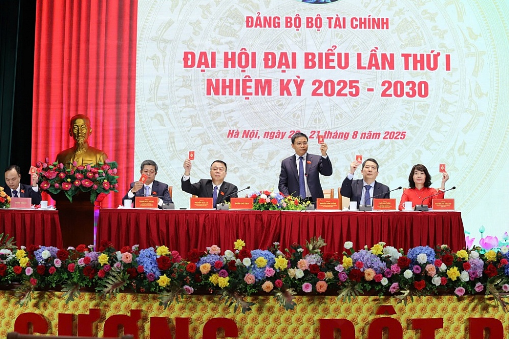 Thông qua Nghị quyết Đại hội đại biểu Đảng bộ Bộ Tài chính lần thứ I