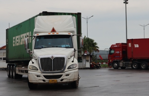 Mới 7 tháng, Việt Nam đã chi hơn 100 tỷ USD nhập khẩu hàng hóa từ Trung Quốc