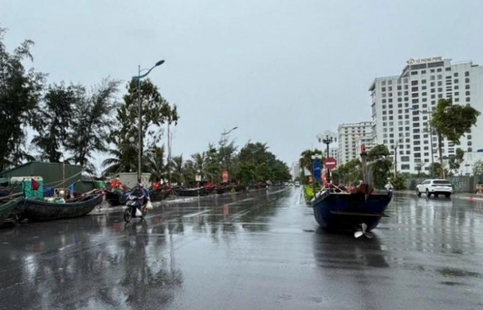 Hải quan khu vực X triển khai nhiều biện pháp phòng, chống bão số 5