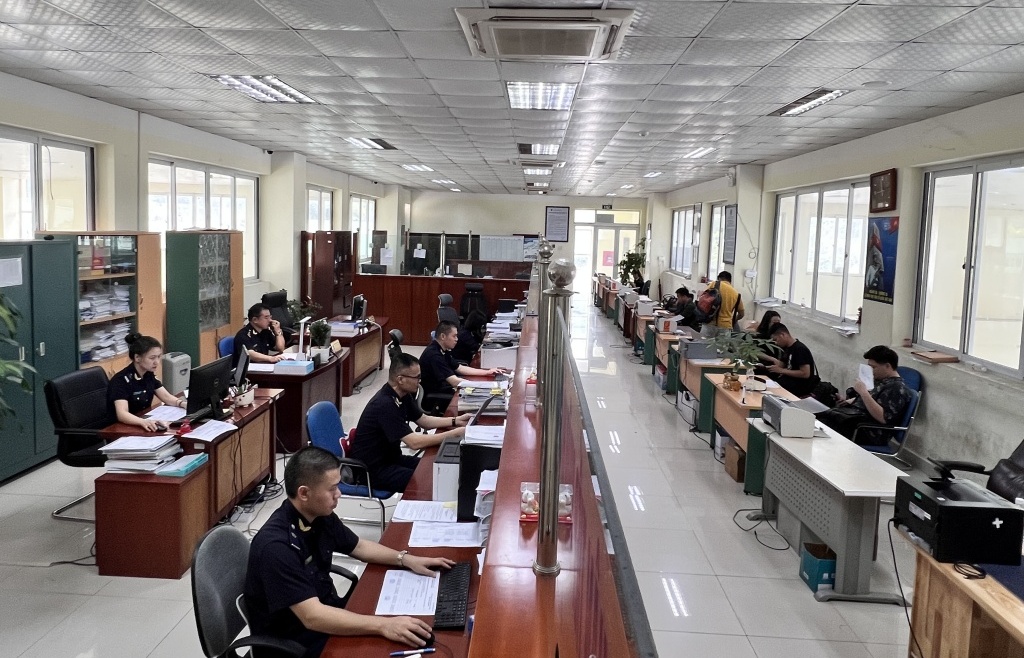 Hải quan Chi Ma ấn tượng với số thu ngân sách