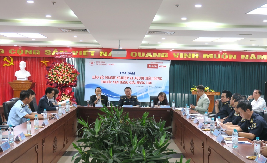 Nhiều giải pháp ngăn chặn hàng giả, hàng lậu tại thị trường nội địa