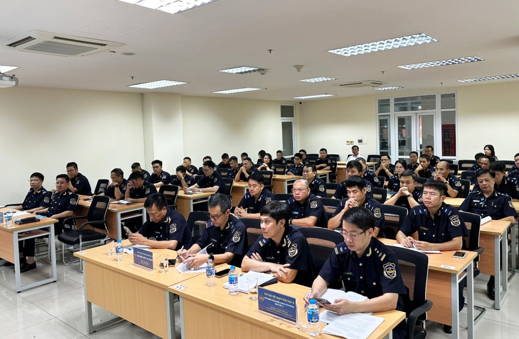 Hải quan khu vực III tăng cường năng lực kiểm soát hải quan, bảo vệ an ninh quốc gia