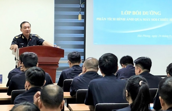 Hải quan khu vực III tăng cường năng lực kiểm soát hải quan, bảo vệ an ninh quốc gia