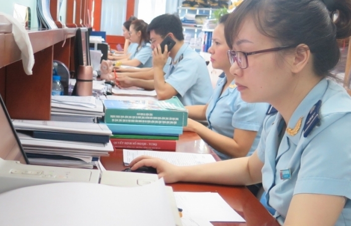 Hải quan Hà Nội: Số thu tháng 8 tăng nhẹ