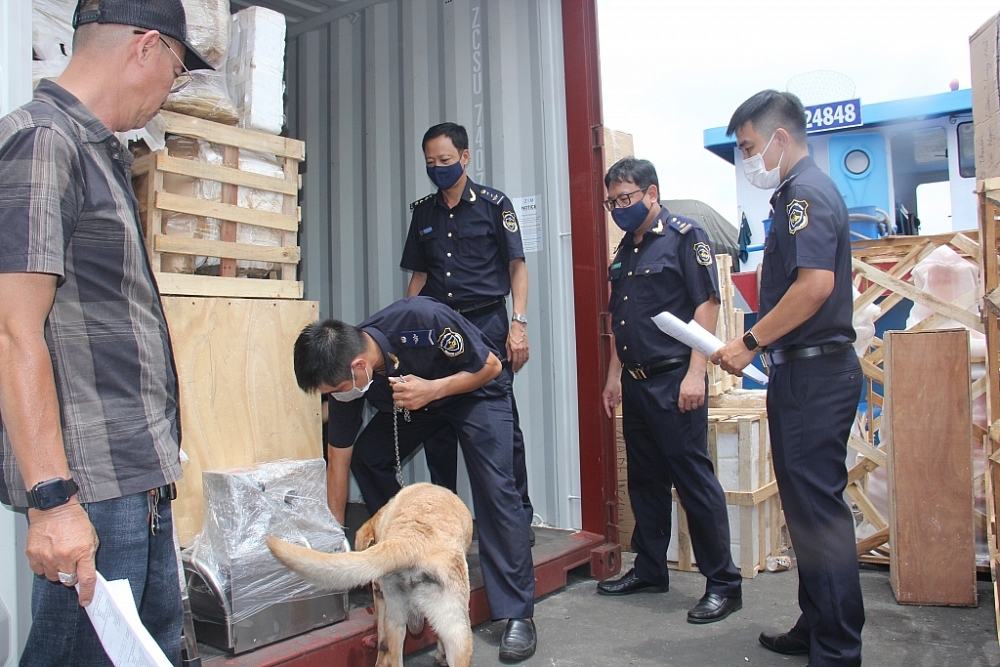 Hải quan TP Hồ Chí Minh: Kiểm soát chặt các thủ đoạn cất giấu ma túy ngay từ cửa khẩu
