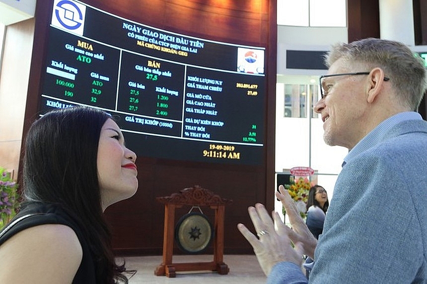Bộ Tài chính quy định cụ thể nghĩa vụ của nhà đầu tư nước ngoài trên thị trường chứng khoán Việt Nam  	 Ảnh: ST