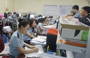 Hải quan Nghệ An: Thu nộp ngân sách gặp nhiều khó khăn