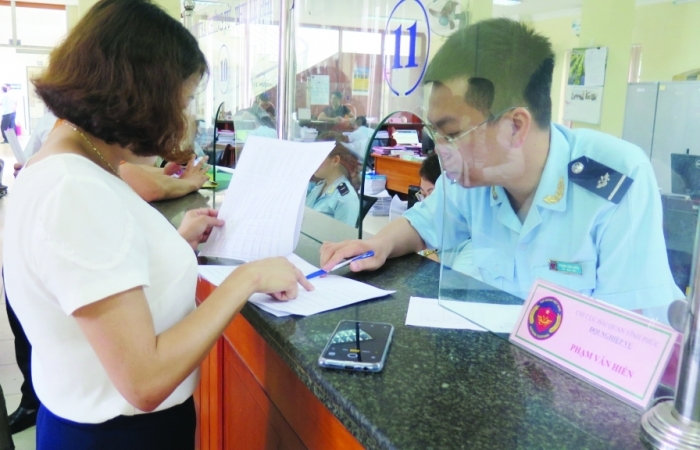 Hải quan Hà Nội đối thoại doanh nghiệp: Giải đáp băn khoăn về thủ tục nhập khẩu ô tô