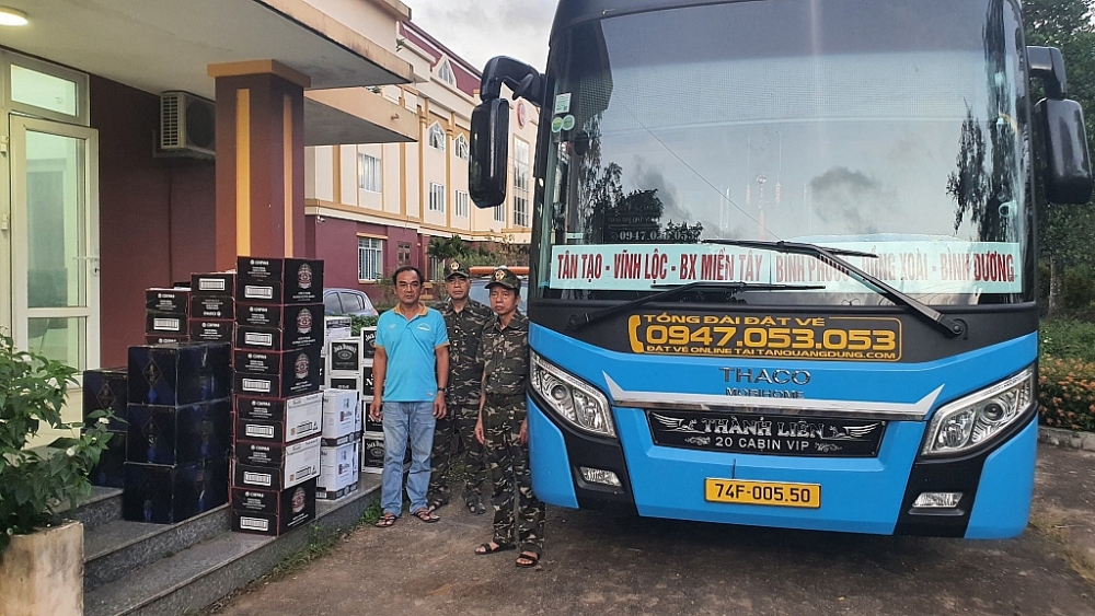 Hàng hoá cùng phương tiện vi phạm do Đội Kiểm soát phòng, chống ma túy bắt giữ ngày 10/11/2022. 	 	Ảnh: Hải quan Quảng Trị cung cấp