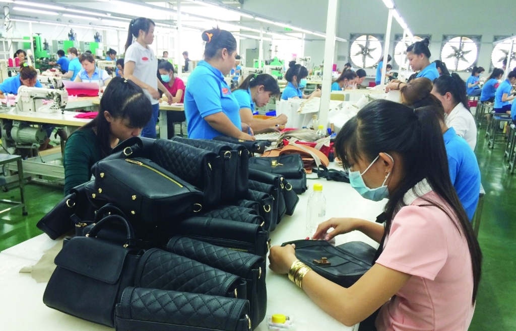 Doanh nghiệp da giày tìm nguồn cung - cầu mới