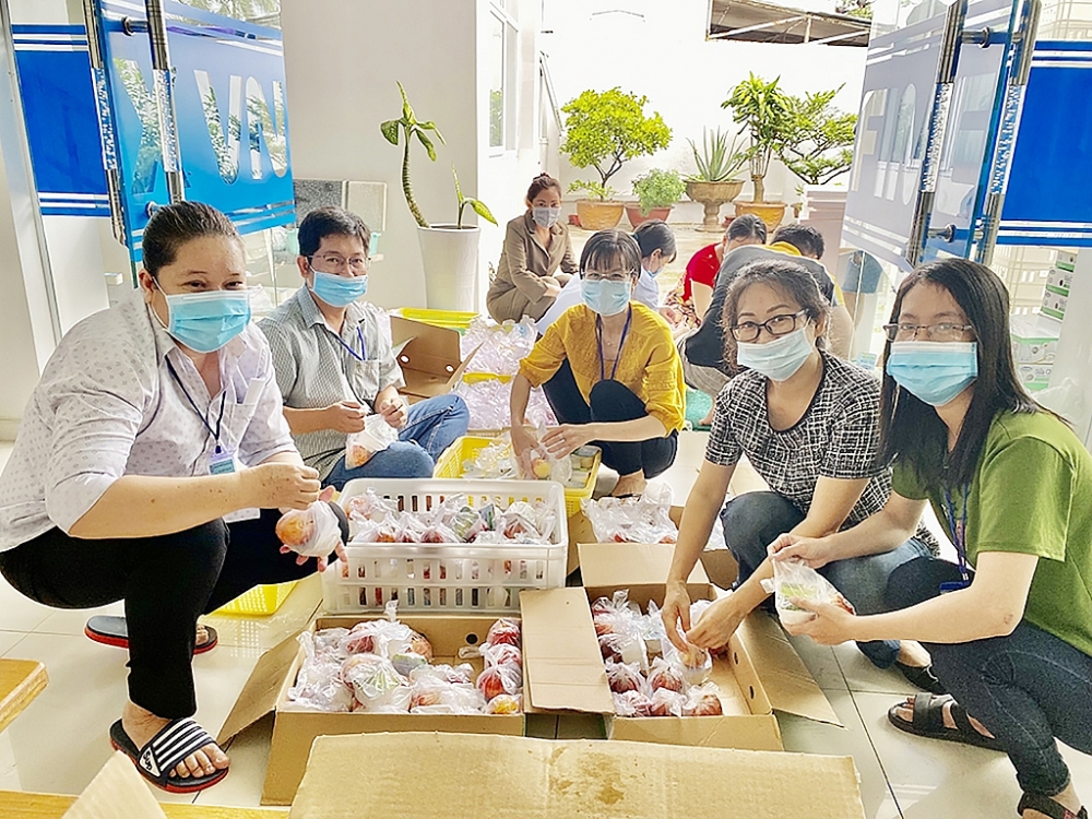 Doanh nghiệp tìm cách giữ chân người lao động
