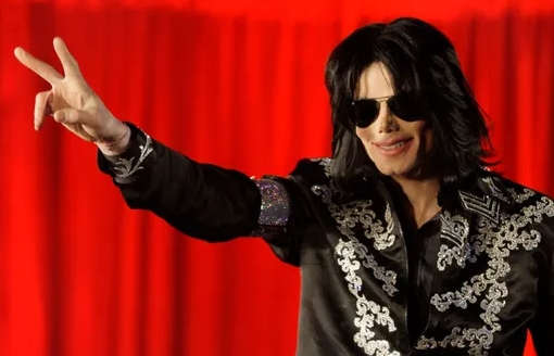Làn sóng tẩy chay nhạc của huyền thoại Michael Jackson tại nhiều quốc gia