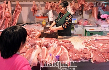 Nhiều mặt hàng tăng theo giá thịt lợn