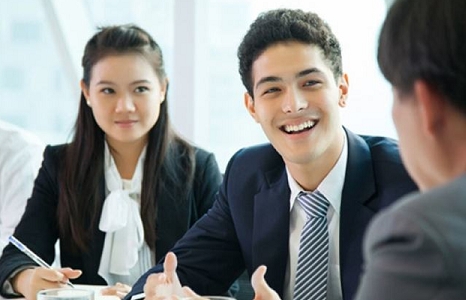 “Giữ chân” nhân tài bằng món quà sức khỏe