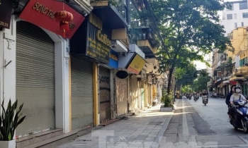 Tuyến phố đắt đỏ cả tỷ đồng/m2 ở Hà Nội vẫn chật vật tìm khách thuê
