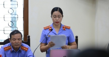 Xử gian lận điểm thi: Công bố tin nhắn 3 lần vợ Chủ tịch tỉnh Hà Giang 'nhờ vả'