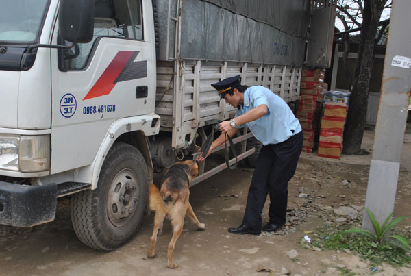 chu dong dau tranh voi cac chuyen de chuyen an lon