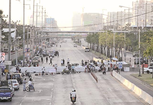 Bangkok bị “chiếm đóng”