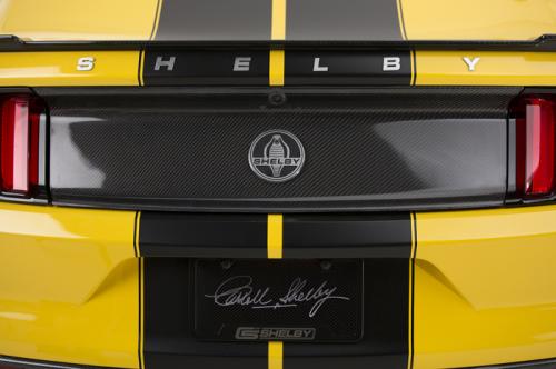 shelby ra mat mau xe gt mustang 2015