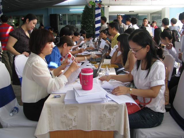 TP.Hồ Chí Minh: Thu ngân sách từ sản xuất, kinh doanh khởi sắc