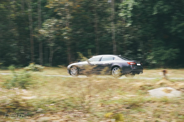 maserati quattrosprte sedan the thao cho nguoi me toc do