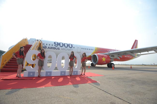 vietjet nhan may bay airbus a321 dau tien