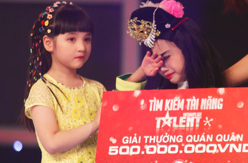 thi mau duc vinh oa khoc khi gianh ngoi quan quan got talent