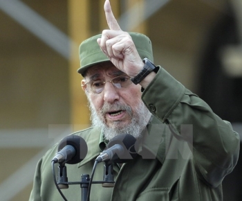 ong fidel castro lan dau xuat hien truoc cong chung sau 9 thang