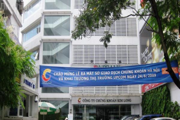 Một công ty chứng khoán nổi tiếng phải tự giải thể