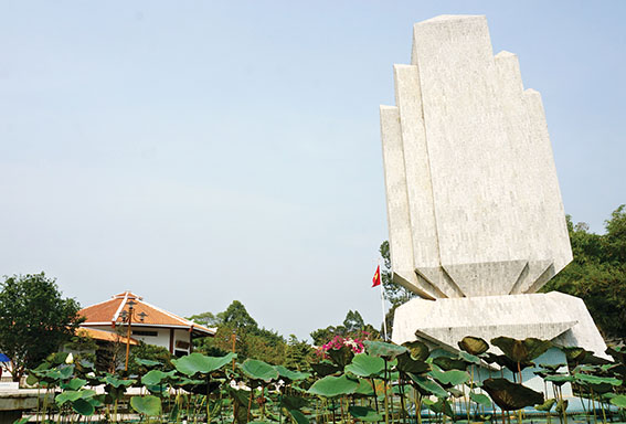 ve dong thap tham mo cu pho bang nguyen sinh sac