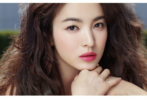 sau quothau due mat troiquot song hye kyo van luong lu chuyen ket hon