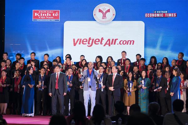 Vietjet lọt Top 10 doanh nghiệp phát triển uy tín nhất Việt Nam