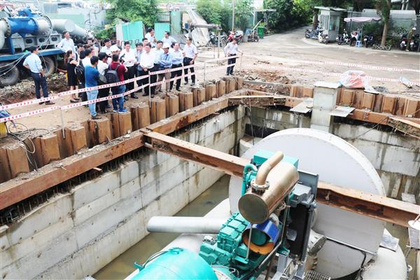 Hệ thống “siêu máy bơm” đã giúp giảm ngập đường Nguyễn Hữu Cảnh