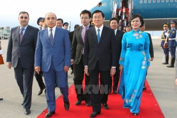 chu tich nuoc bat dau chuyen tham chinh thuc ch azerbaijan