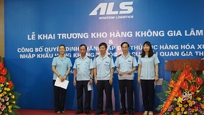 thanh lap kho hang khong keo dai tai gia lam