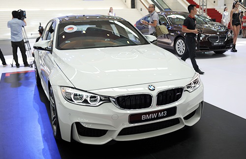 ngam dan xe sang tai bmw world 2016