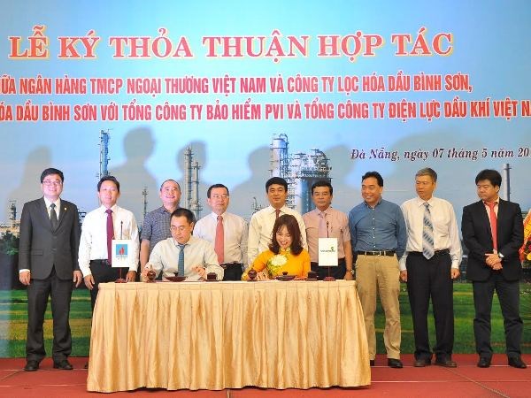 Vietcombank và Lọc hóa dầu Bình Sơn ký kết thỏa thuận hợp tác