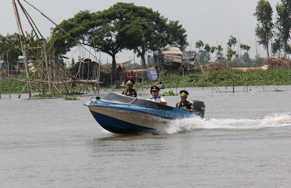 Buôn lậu ở An Giang vẫn phức tạp