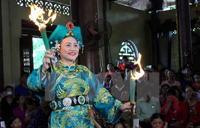 khai mac festival thuc hanh tin nguong tho mau thuong ngan tai yen bai