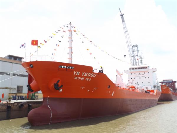 Bàn giao tàu chở dầu, hoá chất 6.500DWT cho Hàn Quốc