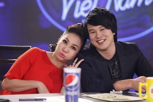 thu minh tro lai ghe nong vietnam idol sau khi sinh con