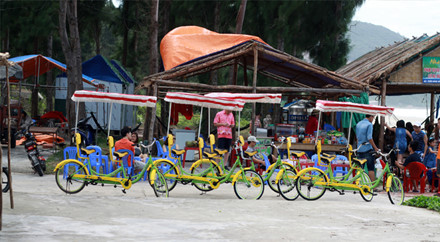 dao ngoc vung thuan khiet yen binh giua bien xanh