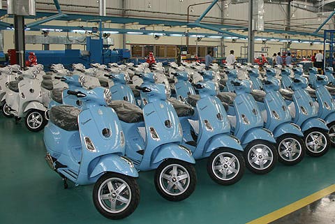 Piaggio chiếm hơn 80% thị phần xe tay ga hạng sang VN