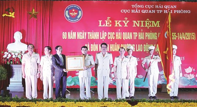 Công tác thi đua ở một đơn vị Anh hùng