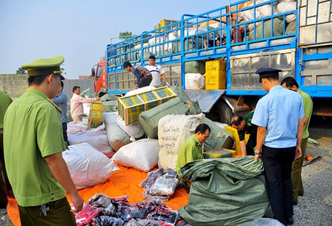 Hà Nội: Buôn lậu, hàng giả vẫn phức tạp