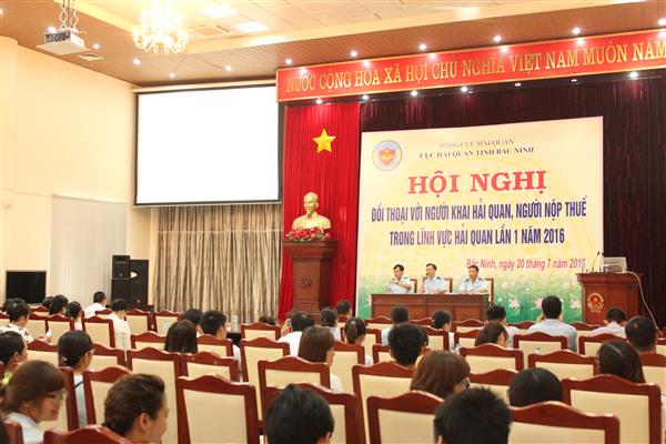 Hải quan Bắc Ninh đối thoại với doanh nghiệp